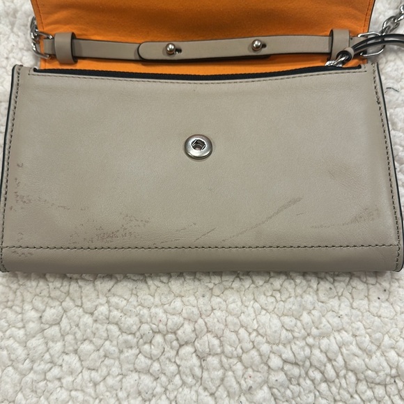 Rag & Bone Atlas Convertible Crossbody Leather Light Khaki With Orange Interior - Picture 10 of 15